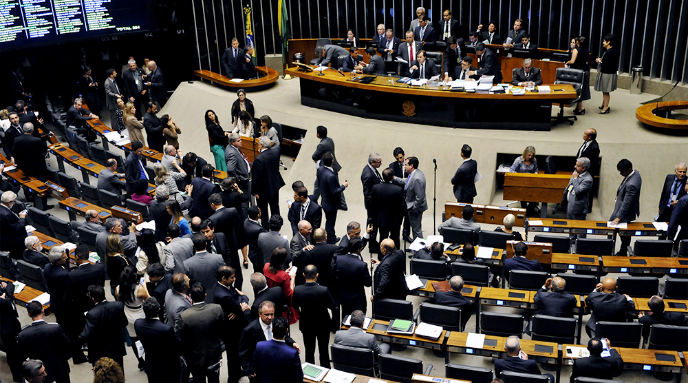Artigo | Produção Legislativa no primeiro ano dos governos FHC, Lula, Dilma e Bolsonaro