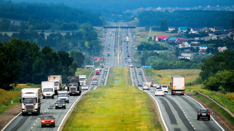 Redobrar atenção em rodovias é fundamental para a segurança. Número de mortes cresceu 10% em 2024